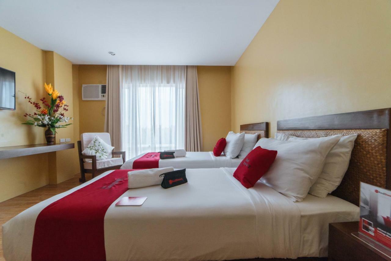 Reddoorz Premium Near Health Centrum Banica Roxas City Esterno foto