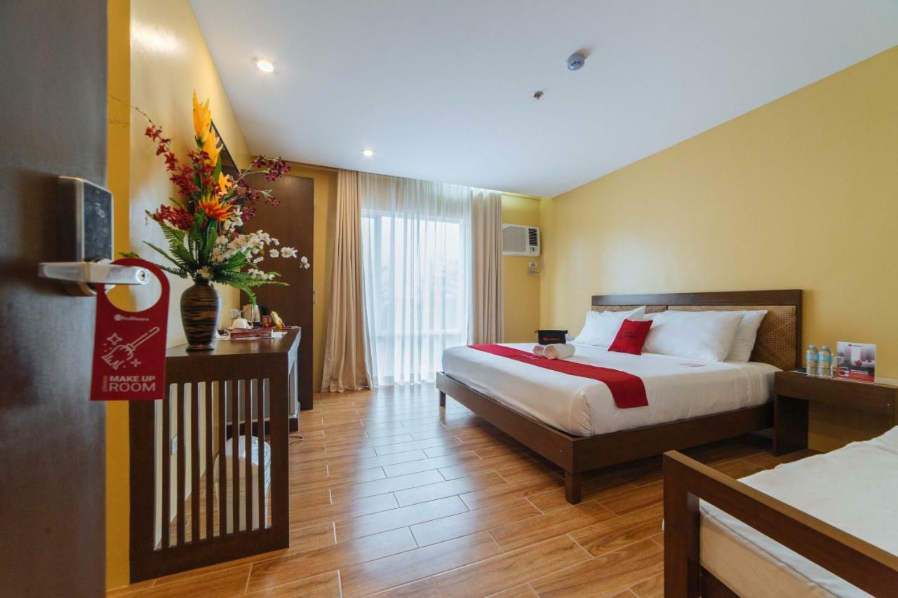 Reddoorz Premium Near Health Centrum Banica Roxas City Esterno foto