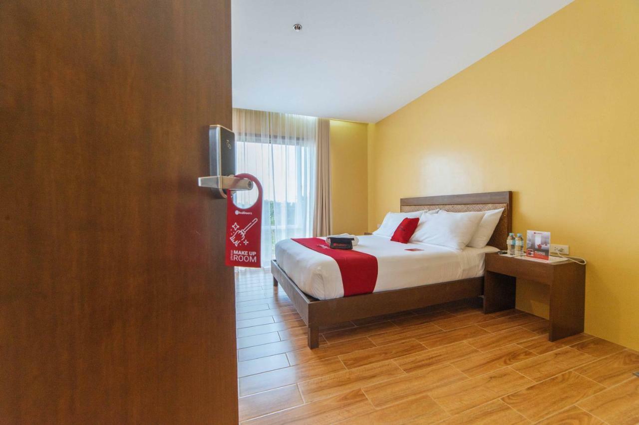 Reddoorz Premium Near Health Centrum Banica Roxas City Esterno foto