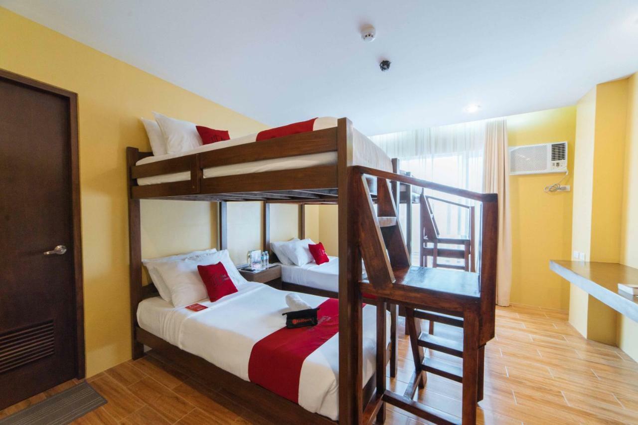 Reddoorz Premium Near Health Centrum Banica Roxas City Esterno foto