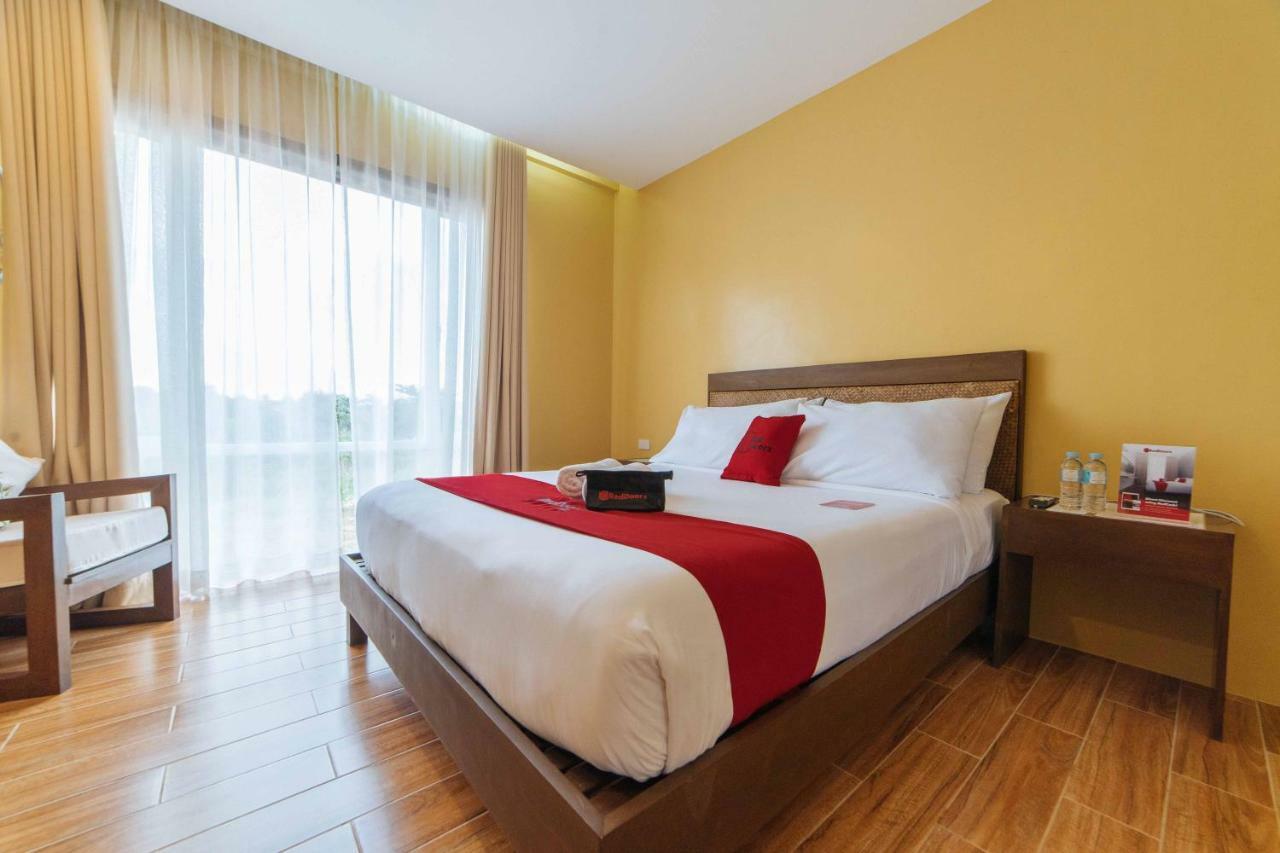 Reddoorz Premium Near Health Centrum Banica Roxas City Esterno foto