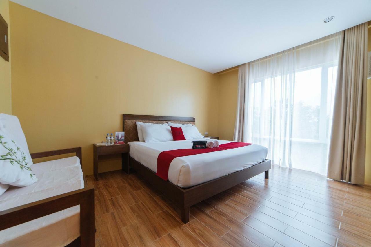 Reddoorz Premium Near Health Centrum Banica Roxas City Esterno foto