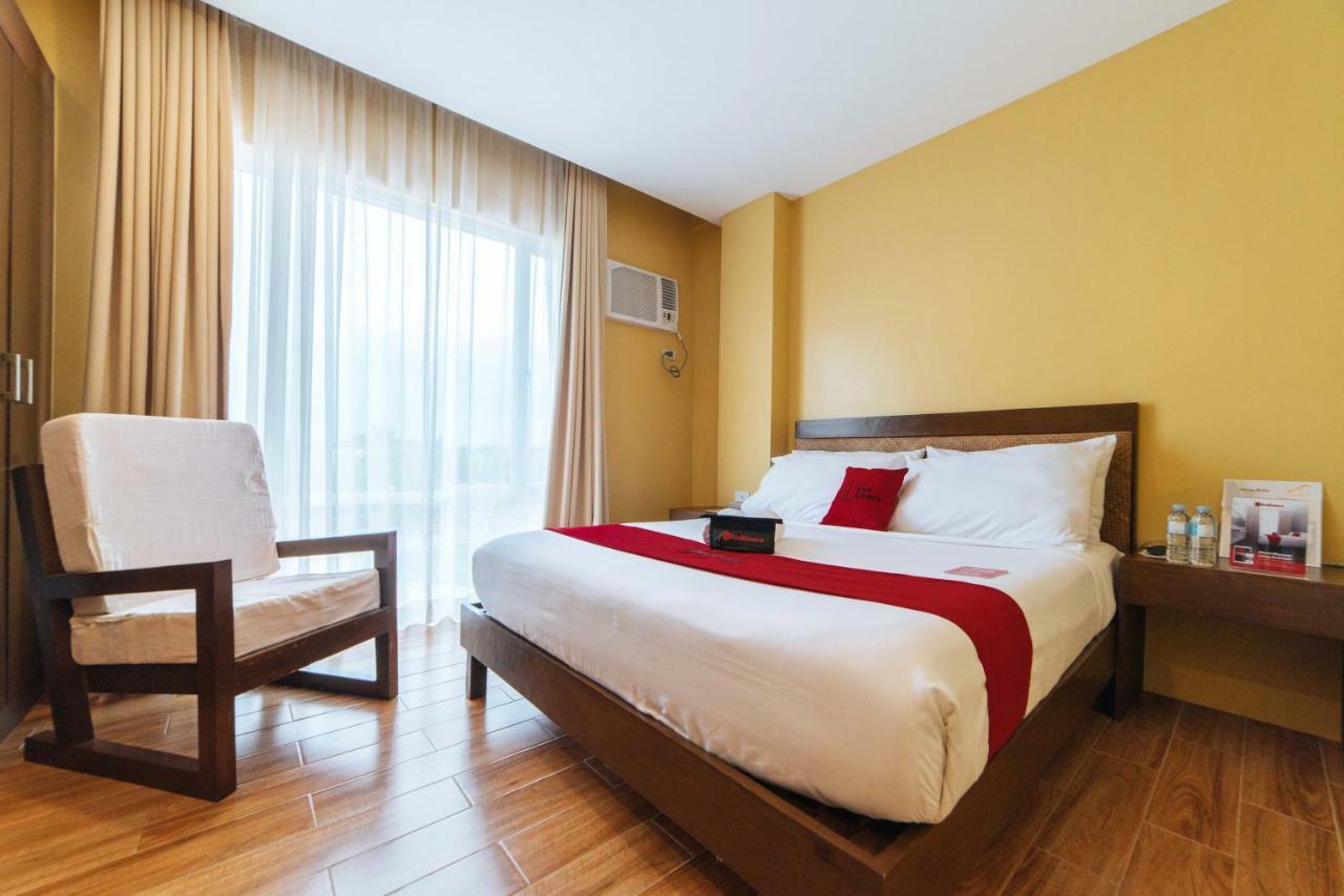 Reddoorz Premium Near Health Centrum Banica Roxas City Esterno foto