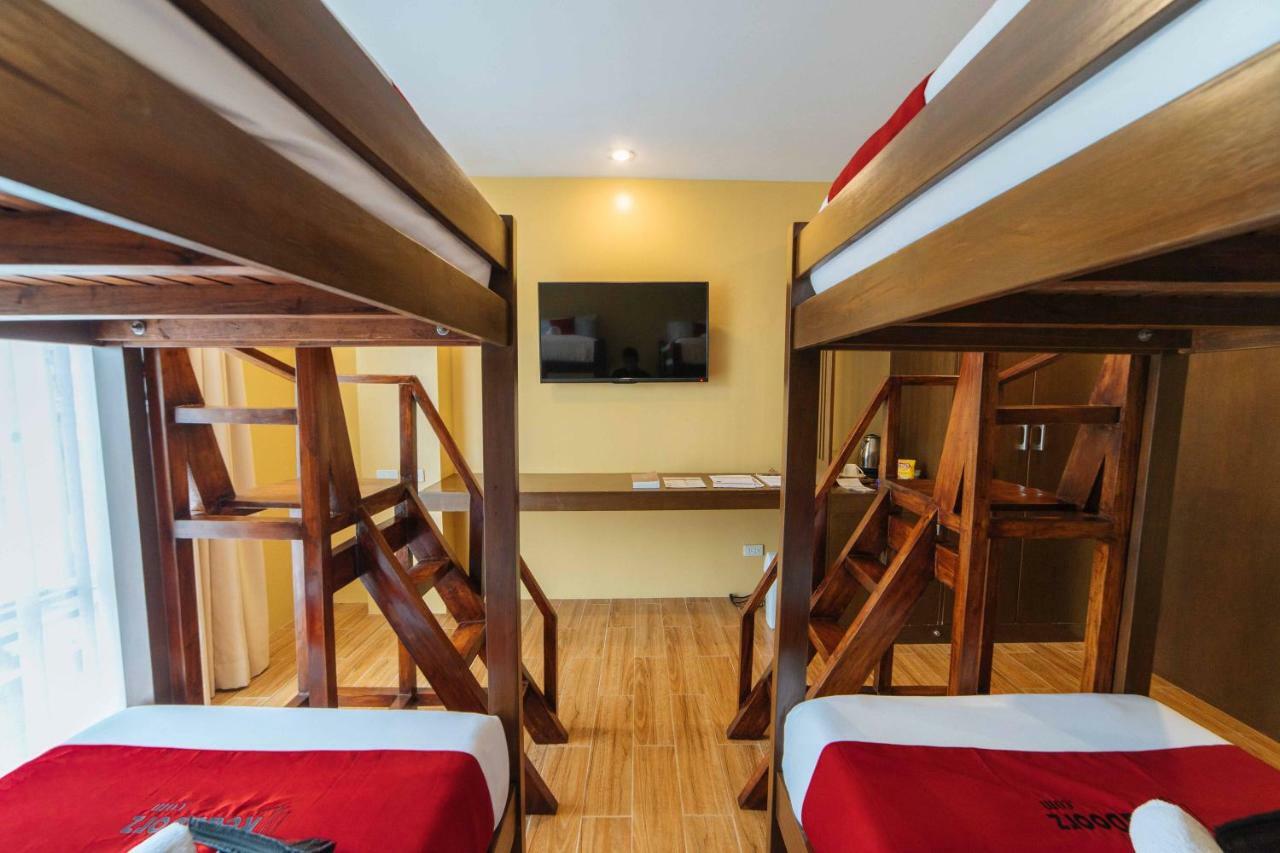 Reddoorz Premium Near Health Centrum Banica Roxas City Esterno foto